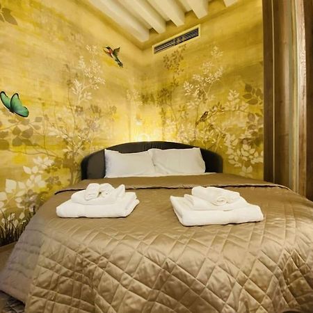 Sweet Time Venice, Luxury San Marco Frezzaria Apt! 외부 사진