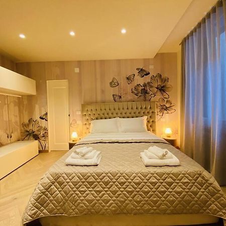 Sweet Time Venice, Luxury San Marco Frezzaria Apt! 외부 사진
