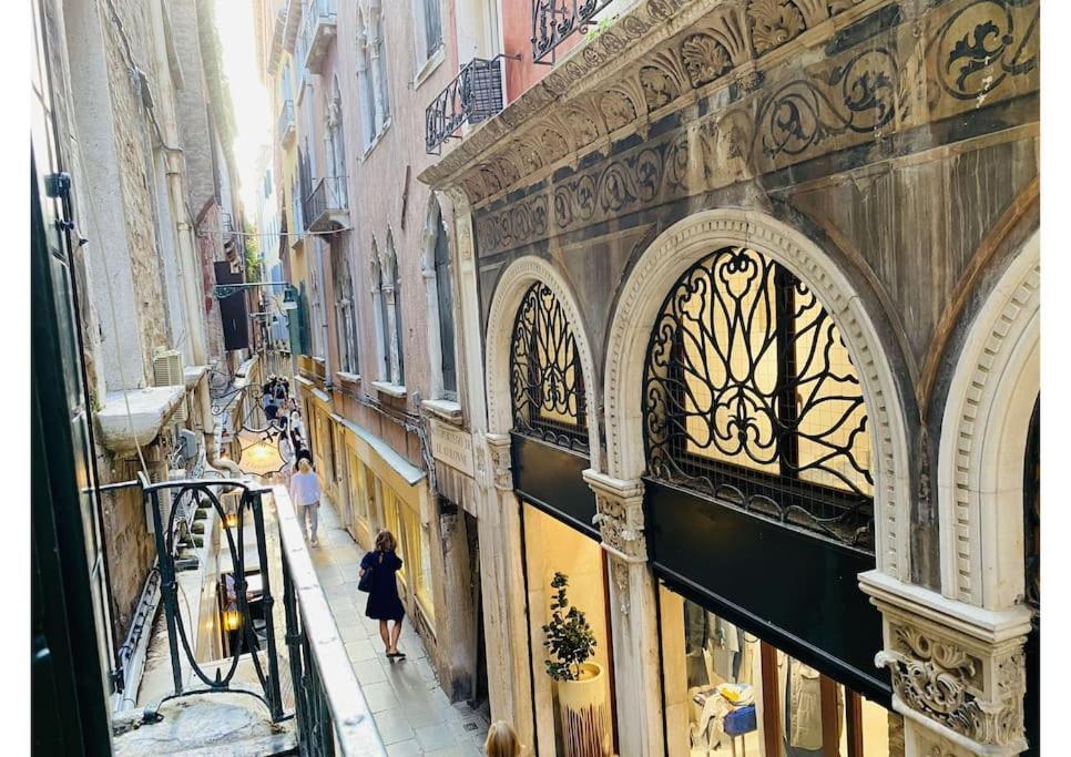 Sweet Time Venice, Luxury San Marco Frezzaria Apt! 외부 사진