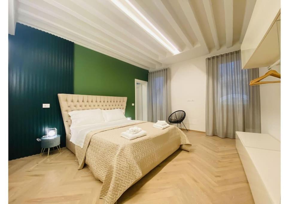 Sweet Time Venice, Luxury San Marco Frezzaria Apt! 외부 사진