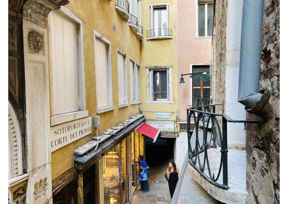 Sweet Time Venice, Luxury San Marco Frezzaria Apt! 외부 사진
