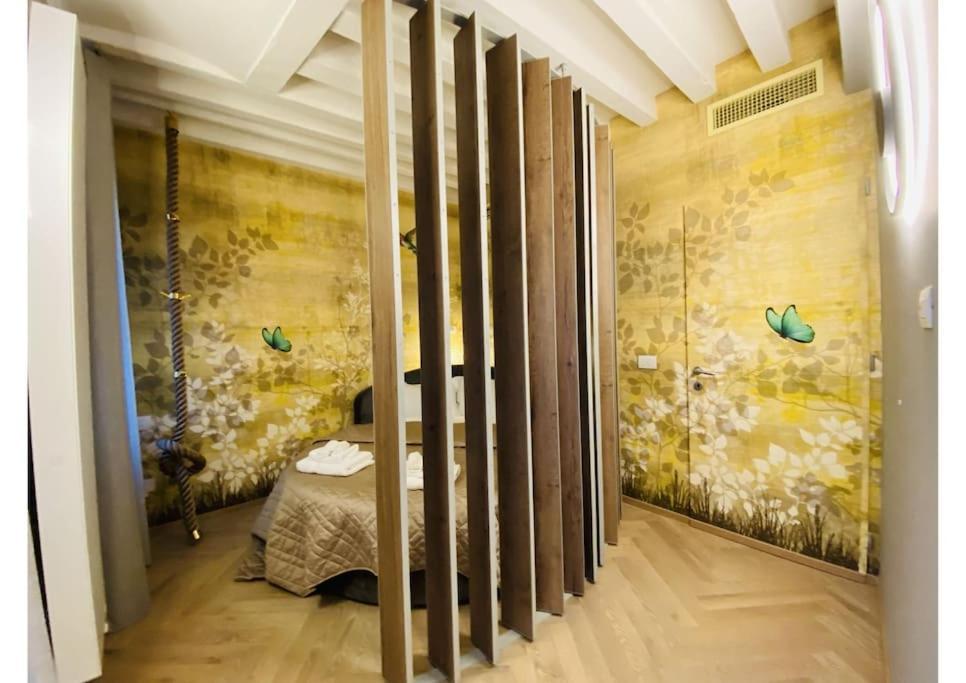 Sweet Time Venice, Luxury San Marco Frezzaria Apt! 외부 사진