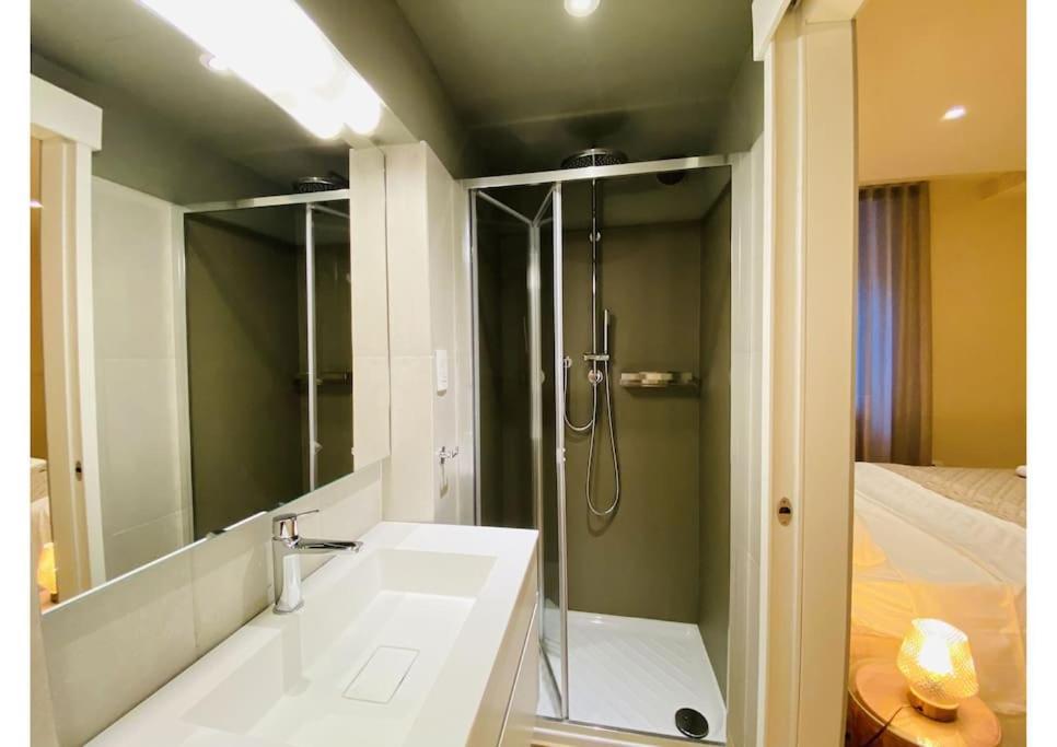 Sweet Time Venice, Luxury San Marco Frezzaria Apt! 외부 사진